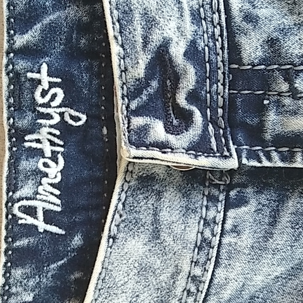 Amethyst jeans